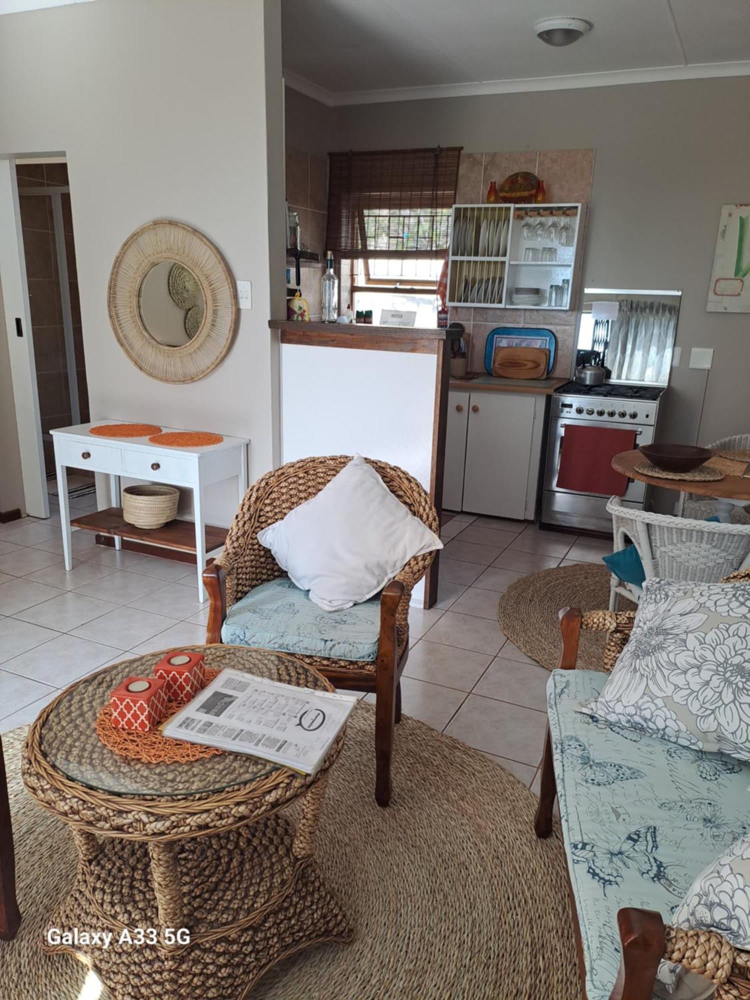 A1 Kynaston Self Catering Or Bed And Breakfast Jeffreys Bay Room photo