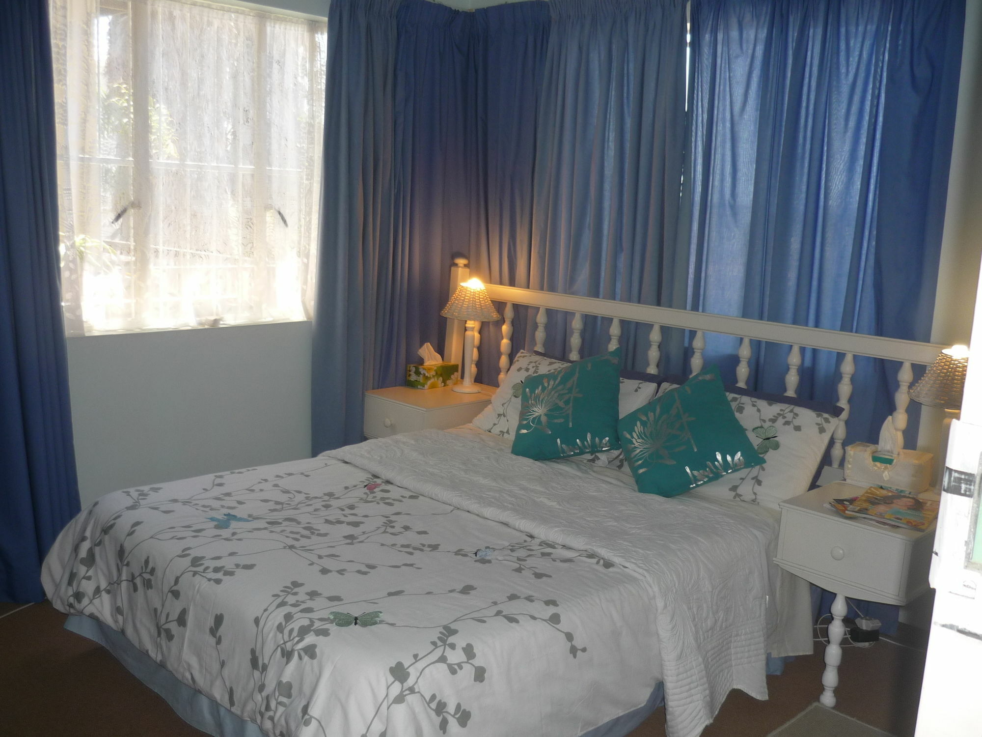 A1 Kynaston Self Catering Or Bed And Breakfast Jeffreys Bay Exterior photo